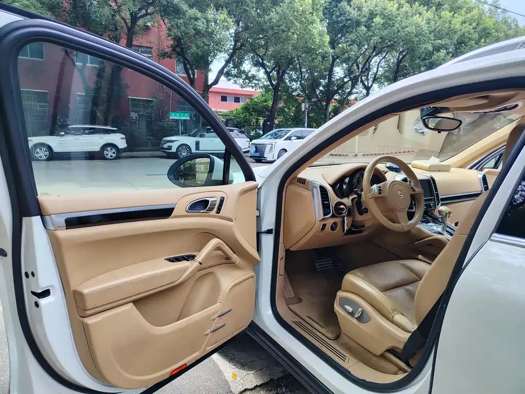 Porsche Cayenne 2012 Cayenne 3.0T