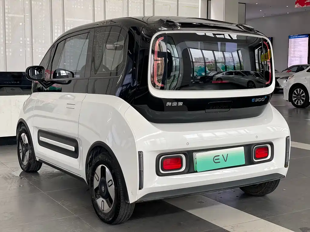 Baojun E300 — миниатюра 6