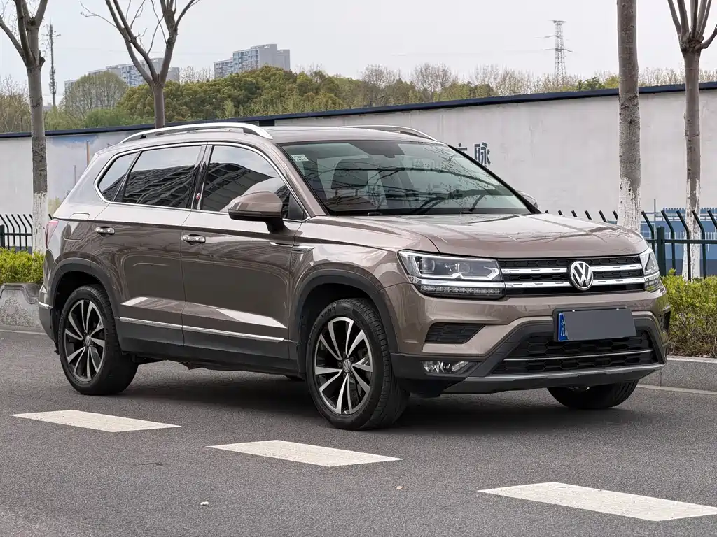 Volkswagen Tharu 2019 280TSI Luxury V