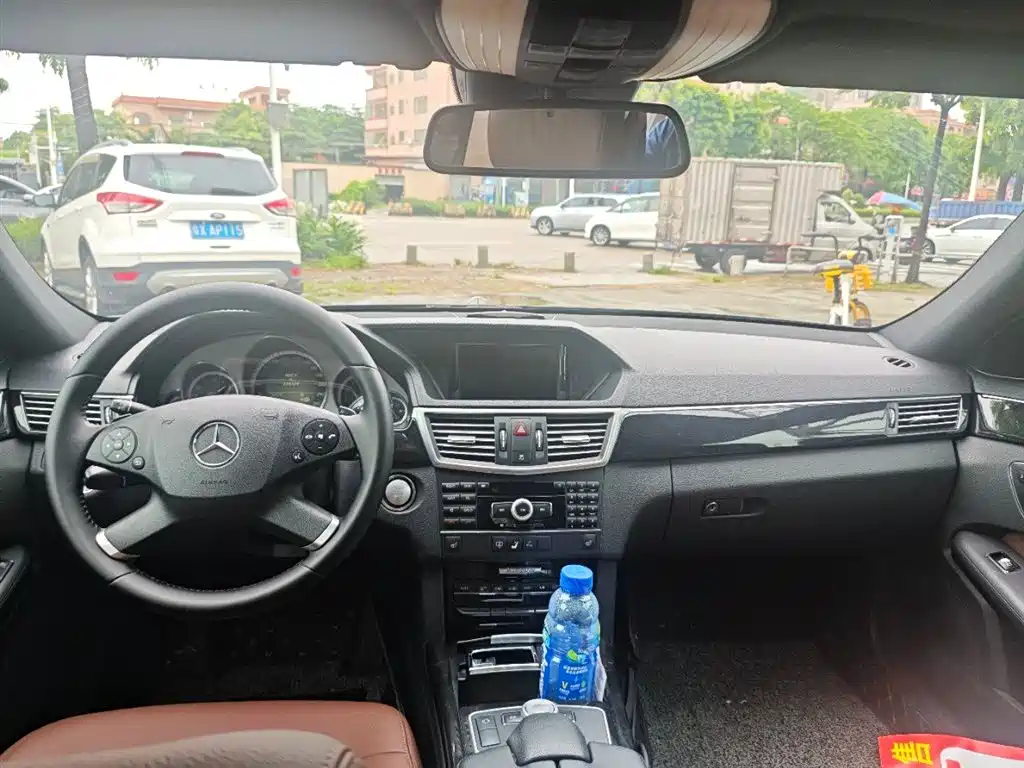 Mercedes-Benz E-Class E 2011 E 300 L