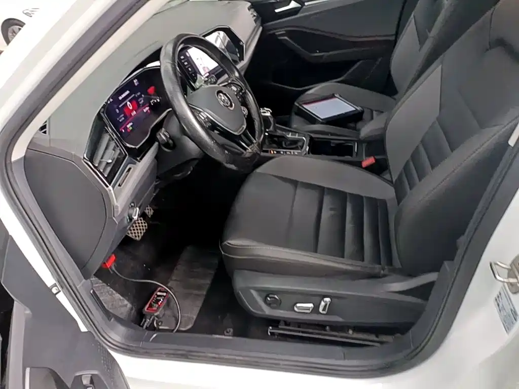 Volkswagen Sagitar — миниатюра 15
