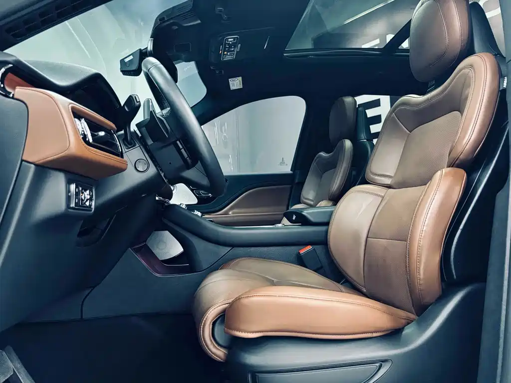 Lincoln Aviator 3.0T V6 4WD Executive Edition, фото 8