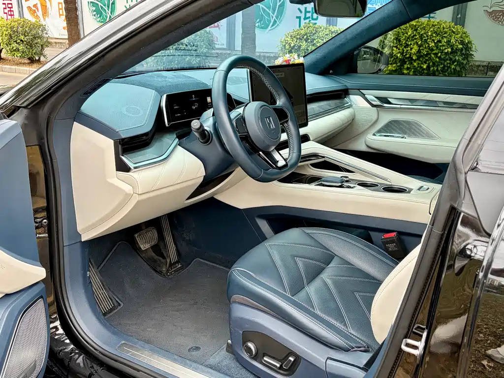 ZEEKR EXTREME KRYPTON 001