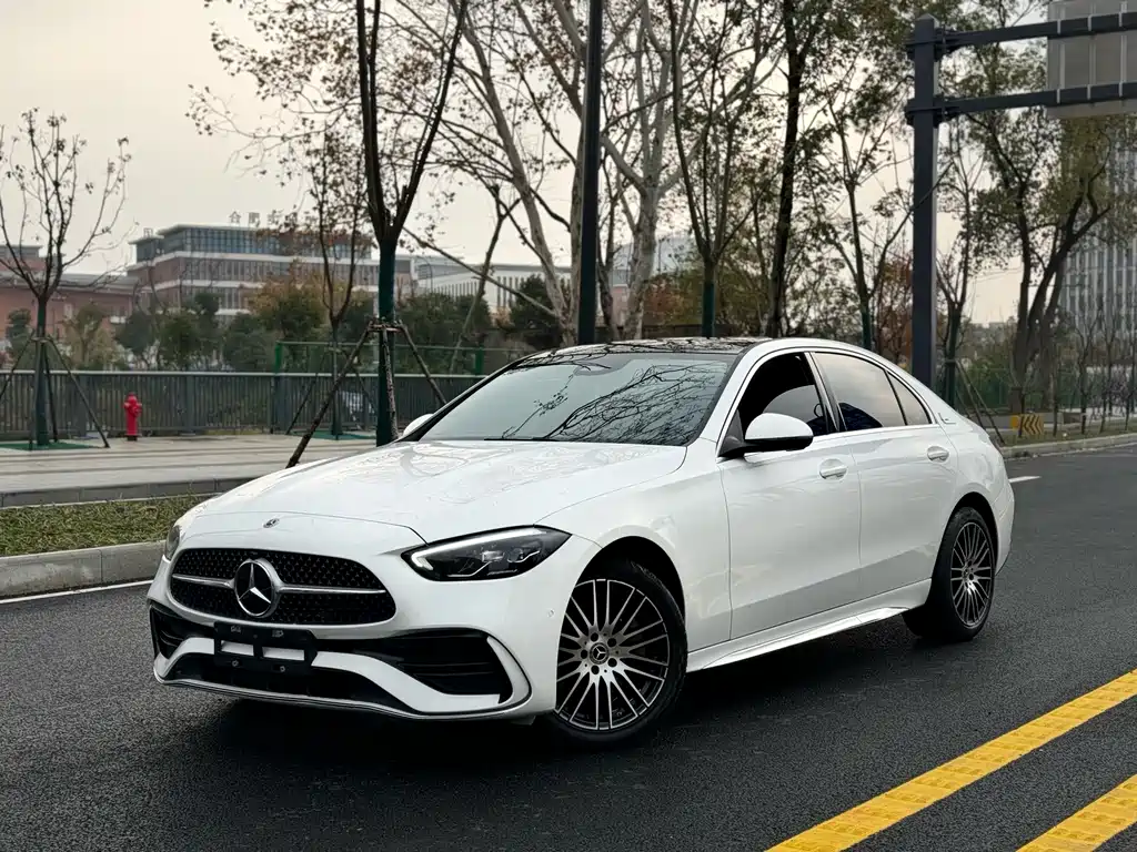 Mercedes-Benz C-Class 2023