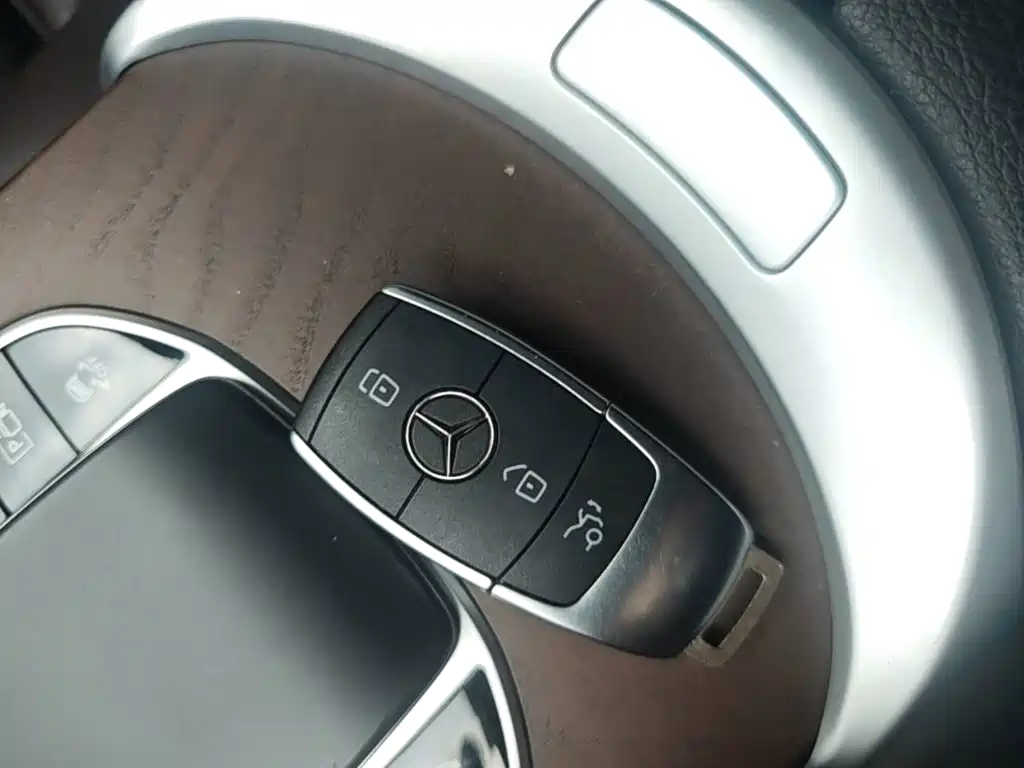Mercedes-Benz GLC 2020 GLC 260 L 4MATIC Luxury