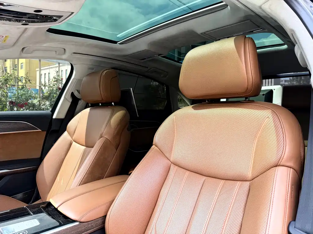 Audi A8 — миниатюра 10