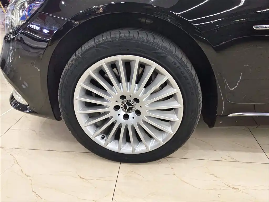 MERCEDES-BENZ S CLASS