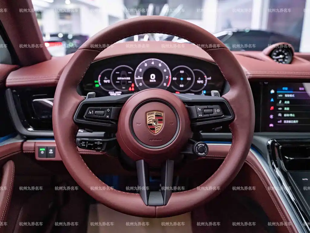 Porsche Panamera — миниатюра 19