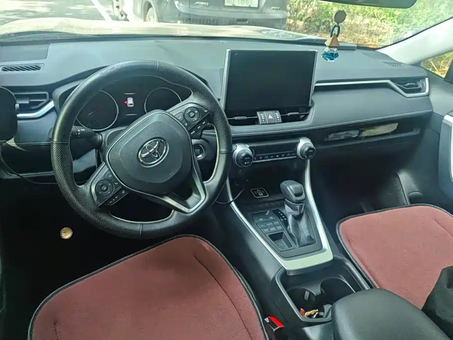Toyota Wildlander — миниатюра 12