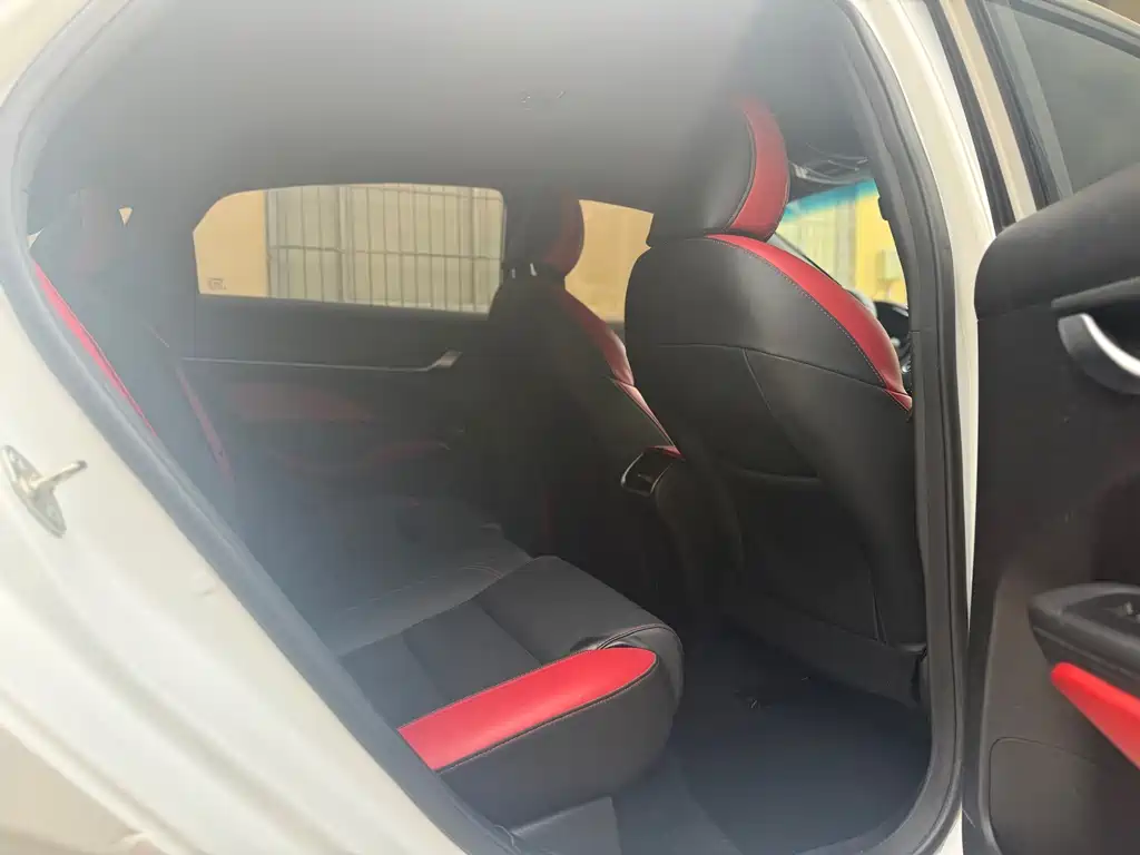 Geely Binrui — миниатюра 6