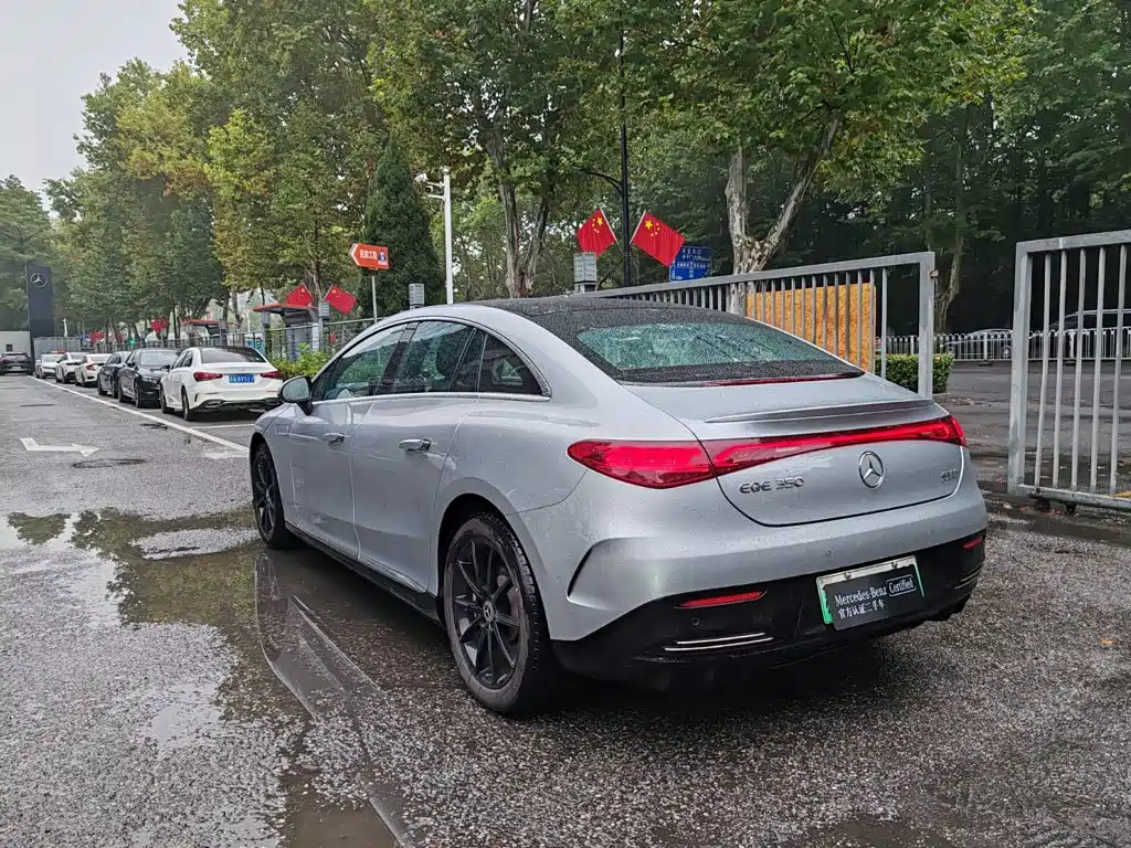 Mercedes-Benz EQE — миниатюра 4