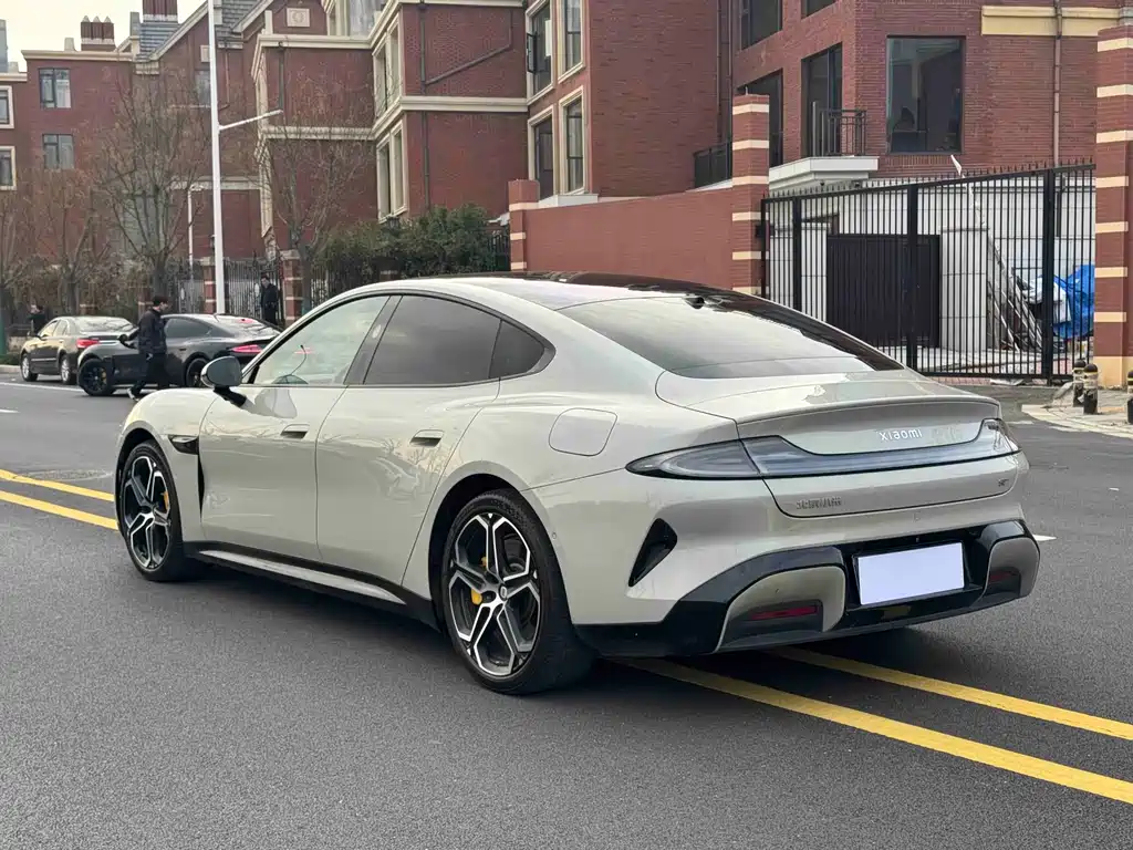 XIAOMI CAR XIAOMI SU7