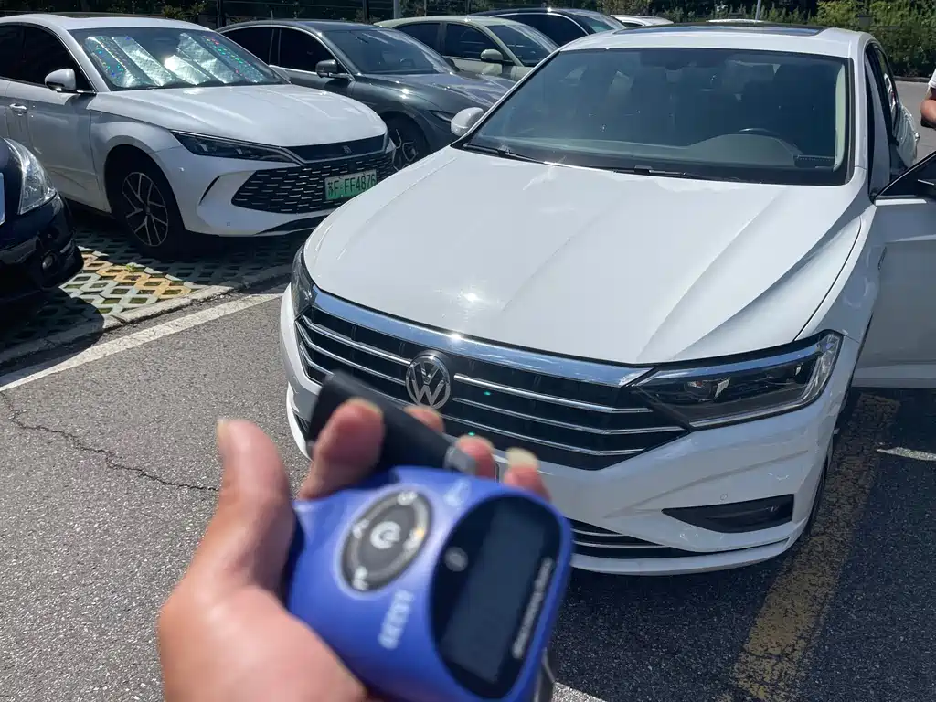 Volkswagen Sagitar — миниатюра 10