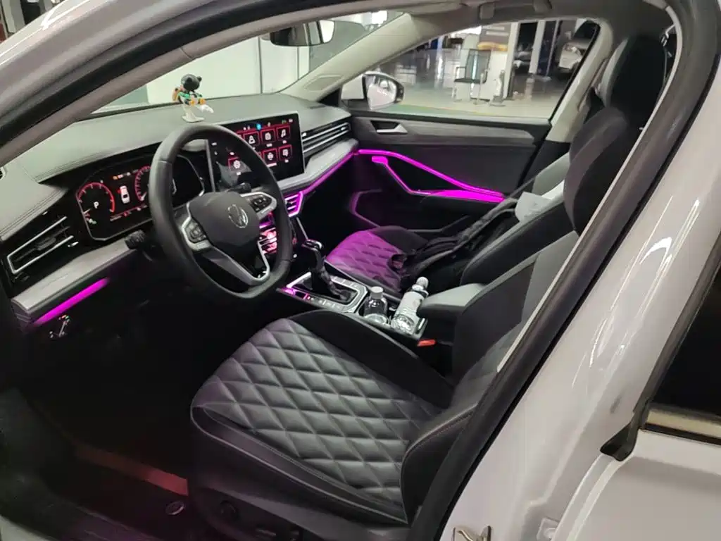 Volkswagen Sagitar — миниатюра 15