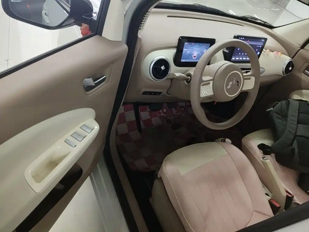 Wuling MINIEV — миниатюра 16