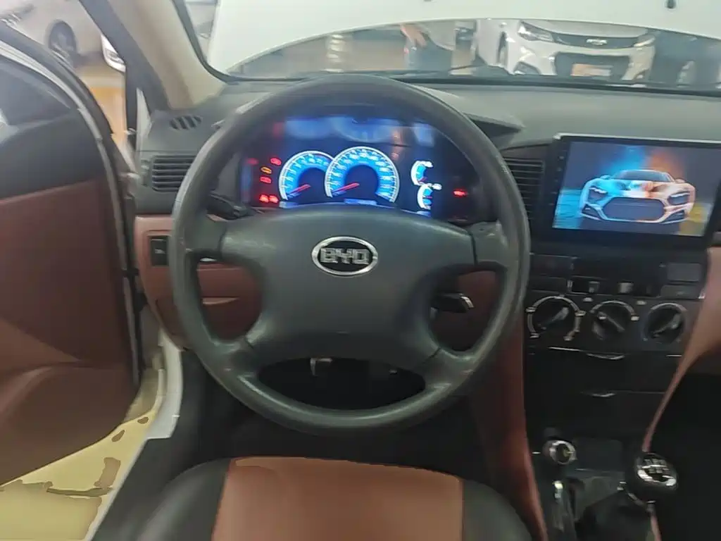 BYD F3 — миниатюра 11