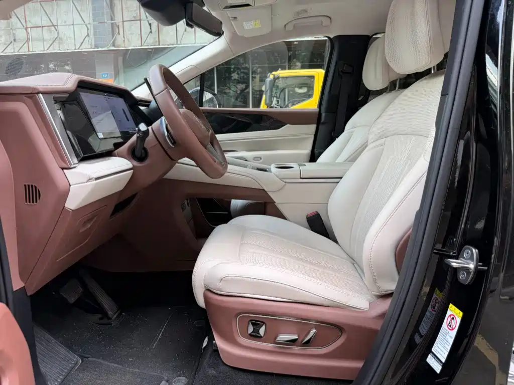 BYD Xia — миниатюра 9