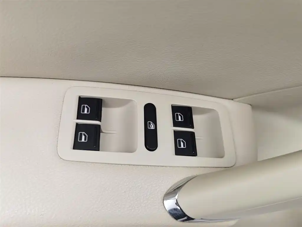 Volkswagen Passat 2011 1.8TSI DSG