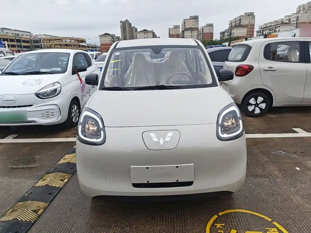 Wuling MINIEV — миниатюра 3