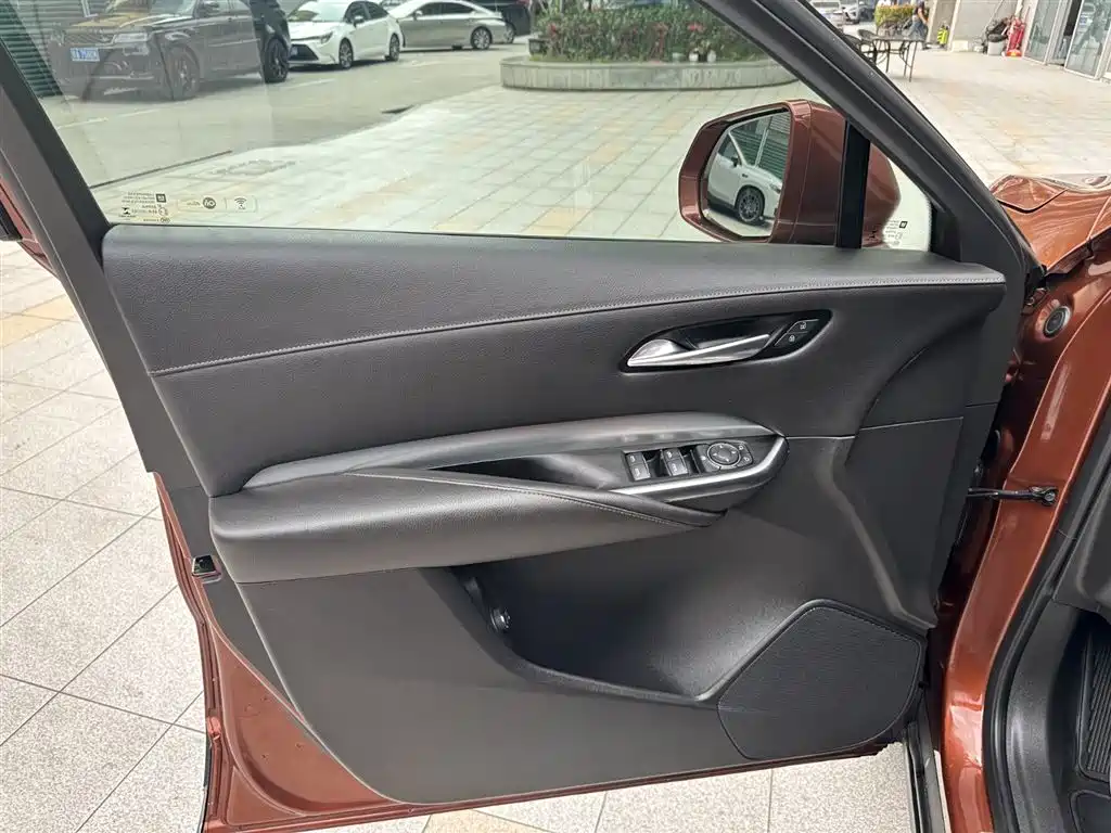 Cadillac XT4 — фотографии объявления, Фото 17