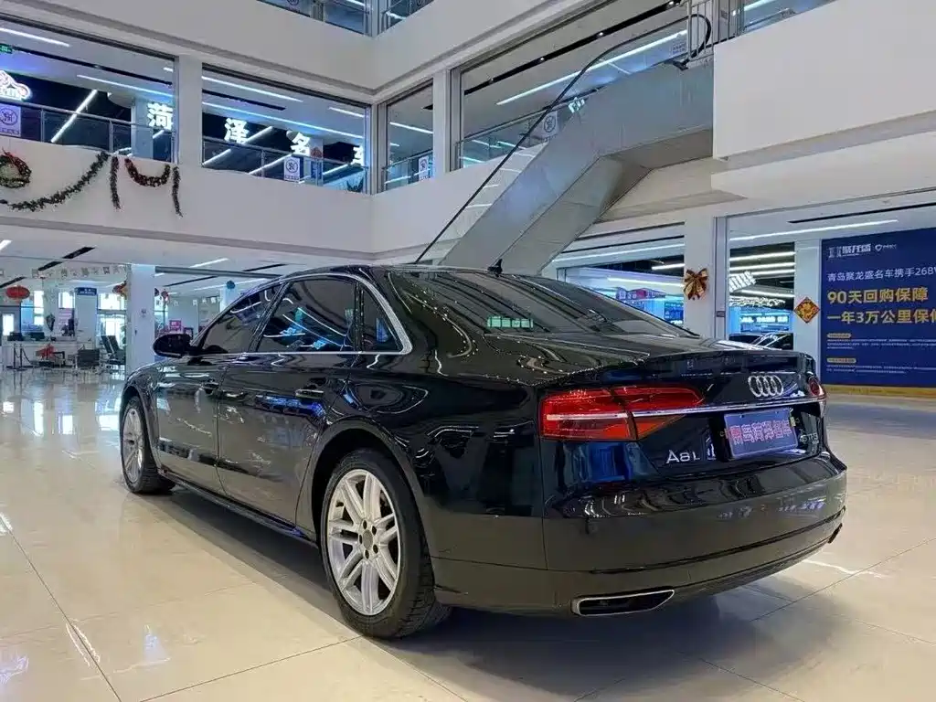 Audi A8 — миниатюра 9