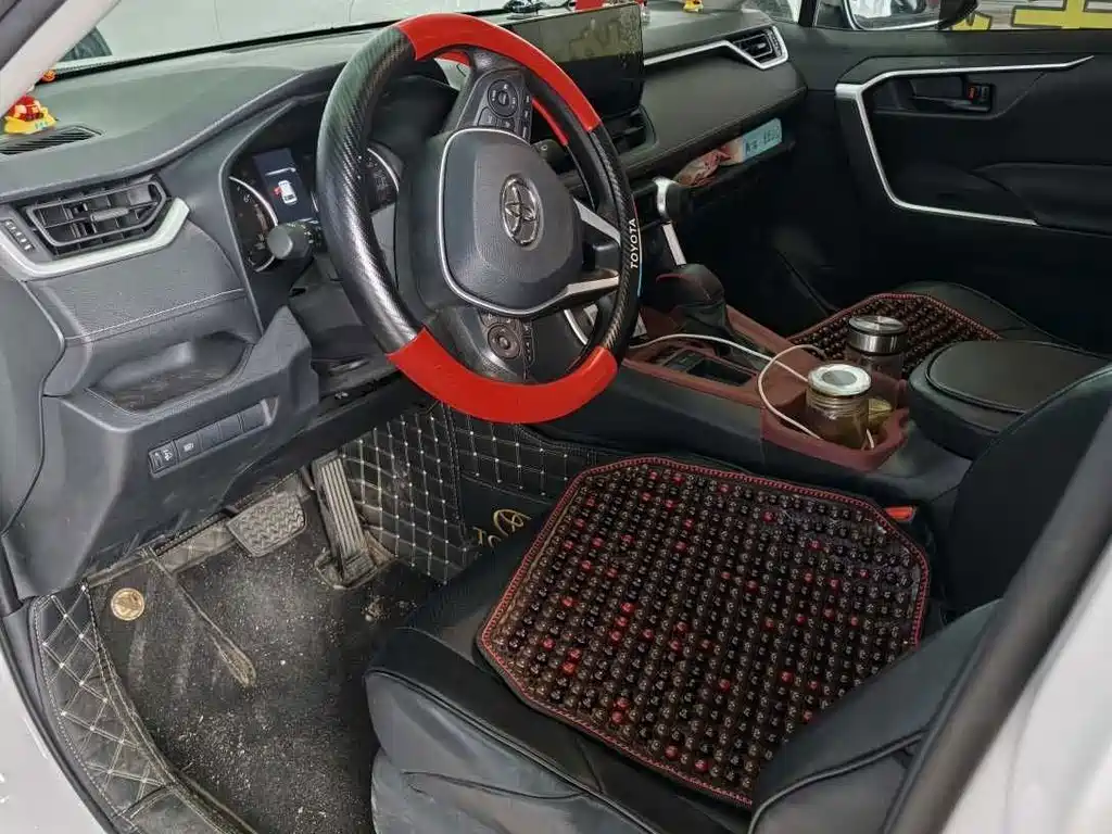 Toyota Wildlander — миниатюра 6