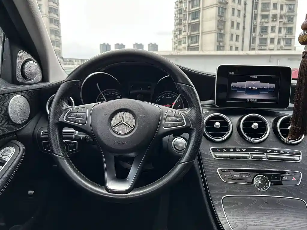 Mercedes-Benz C-Class — миниатюра 16