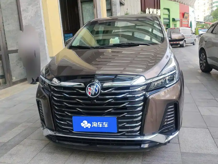 Buick GL8 — миниатюра 2