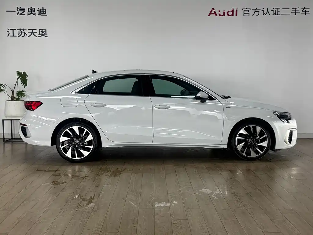 Audi A3 — миниатюра 3