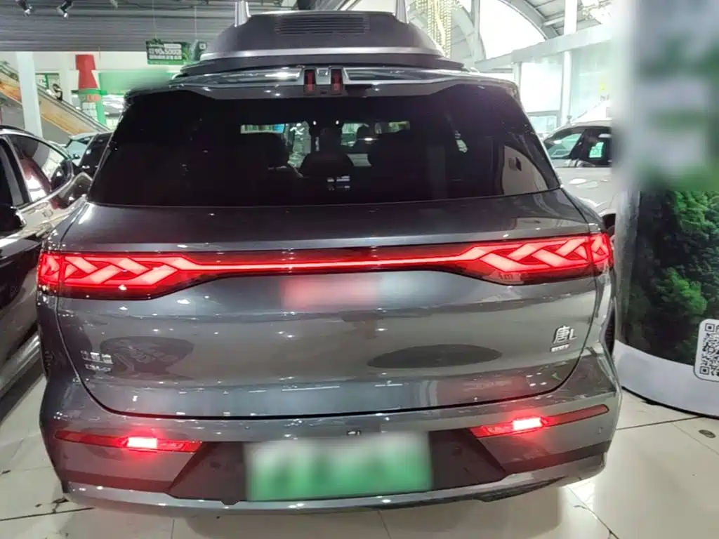 BYD Tang L L 2025 DM 175KM