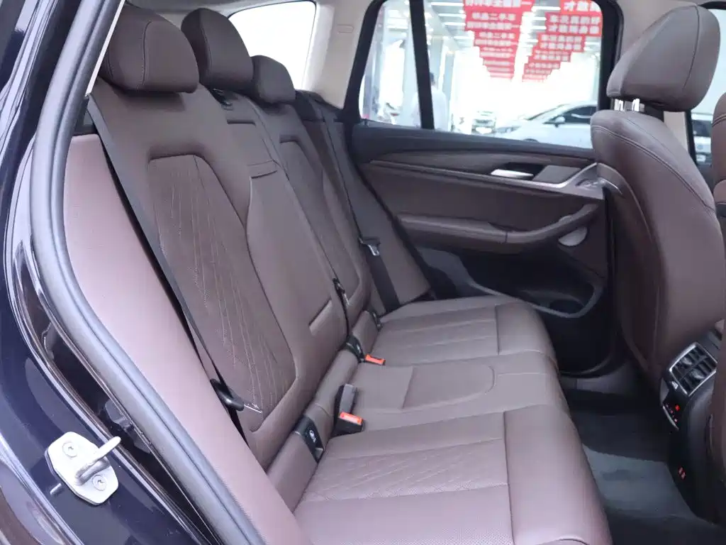 BMW X3 — миниатюра 22
