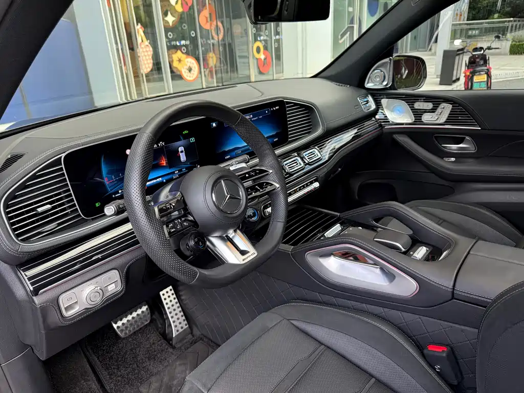 Mercedes-Benz GLE AMG — миниатюра 6
