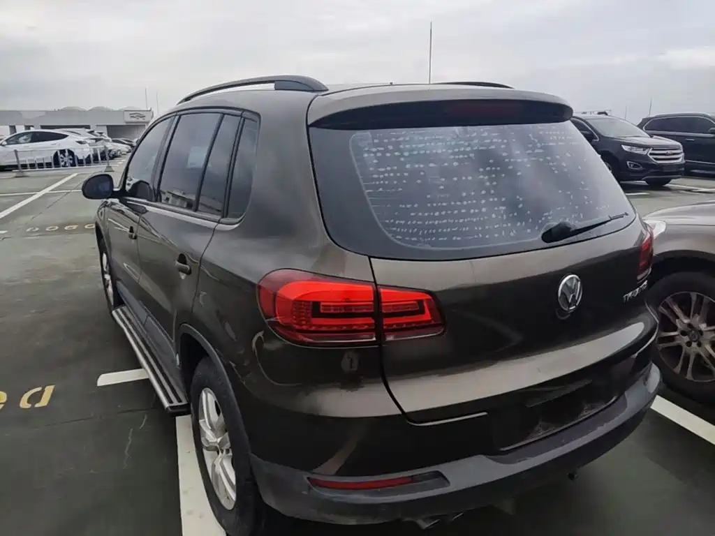 Volkswagen Tiguan — миниатюра 5