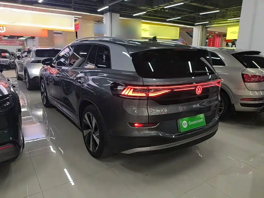 Volkswagen ID.6 X — миниатюра 5