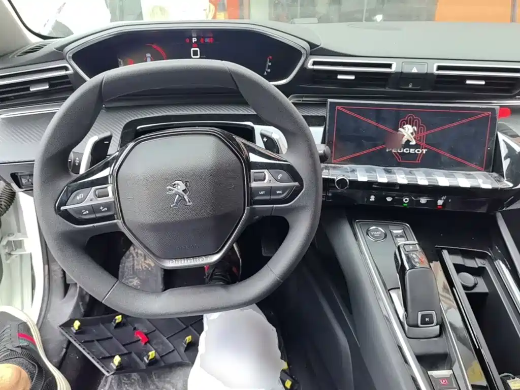 Peugeot 508 — миниатюра 10