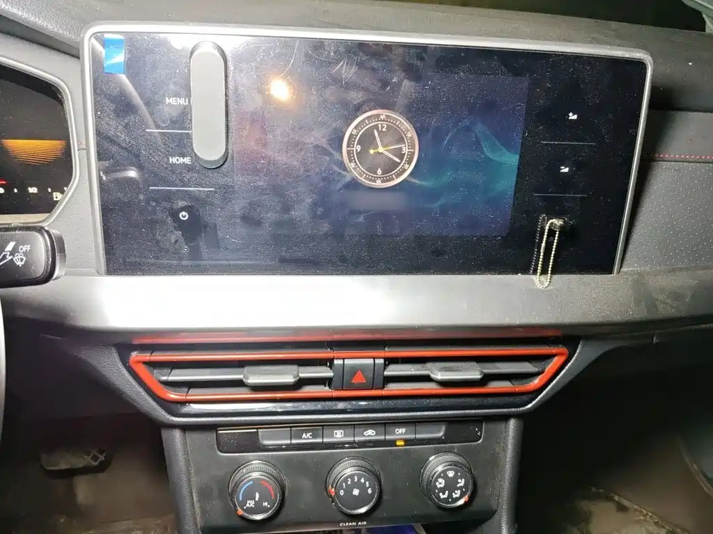 Volkswagen Lavida — миниатюра 6