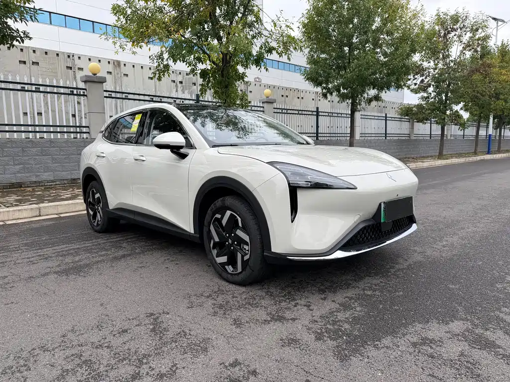 Baojun Yunhai — миниатюра 3
