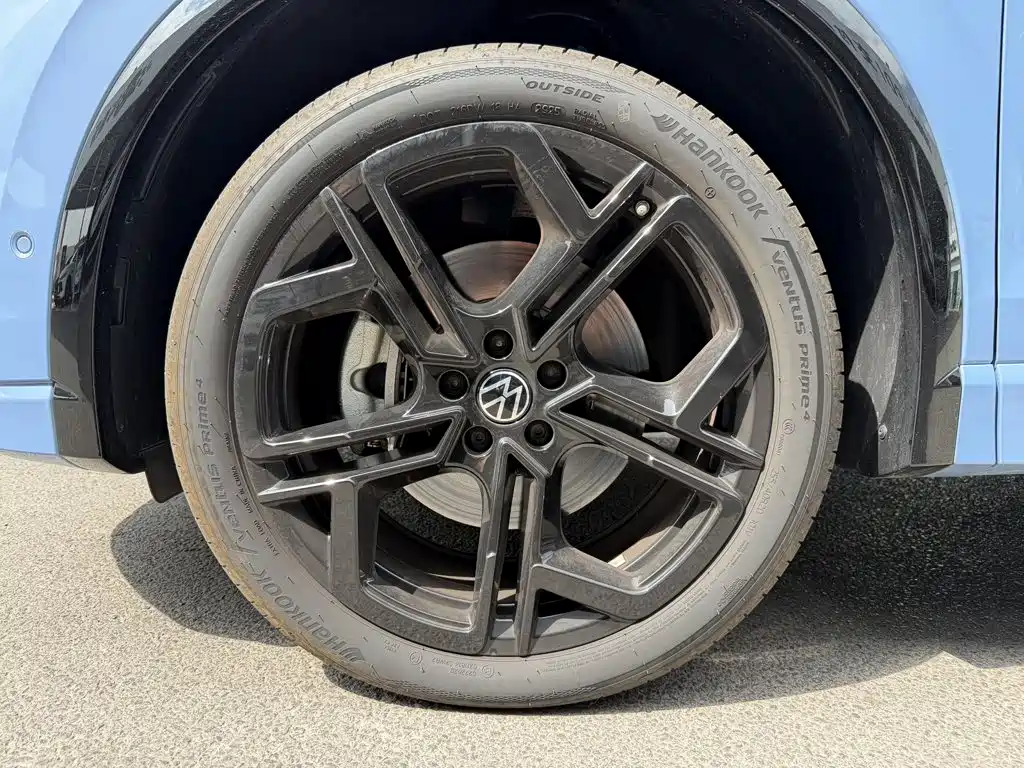 Volkswagen Tiguan L — миниатюра 9