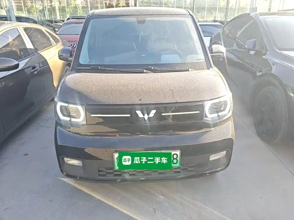 Wuling MINIEV — миниатюра 3