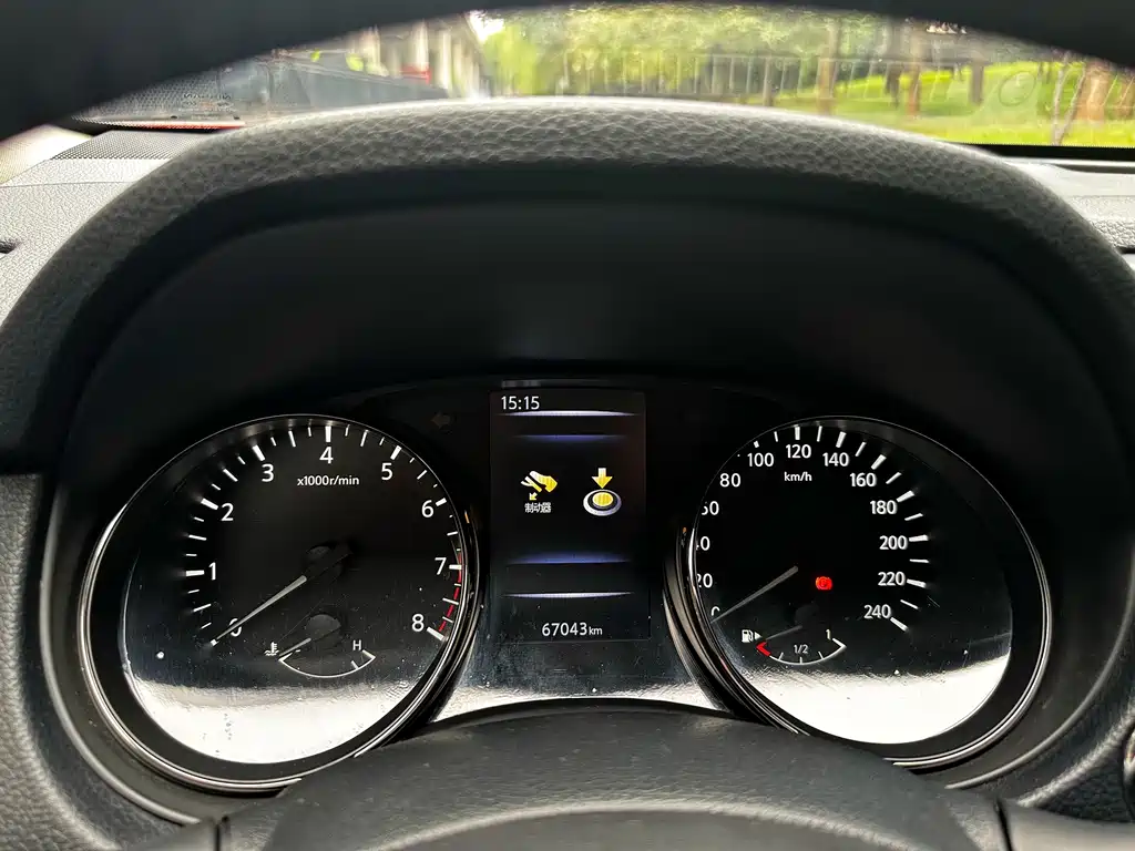 Nissan X-Trail — миниатюра 13