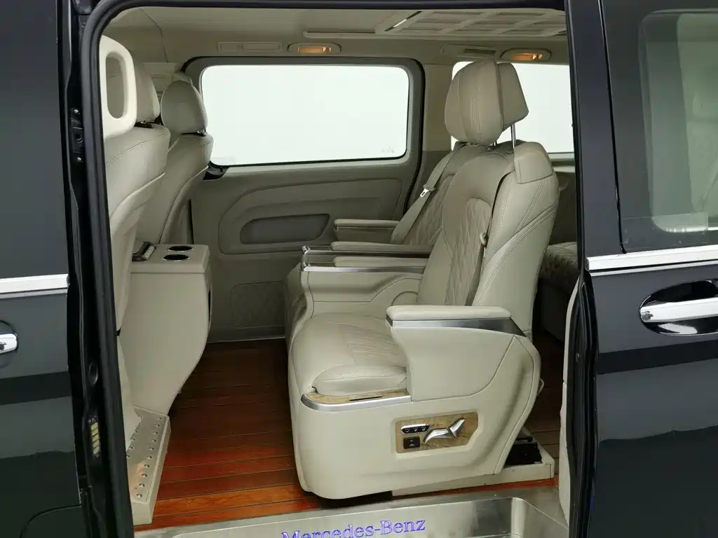 Mercedes-Benz Vito — миниатюра 15
