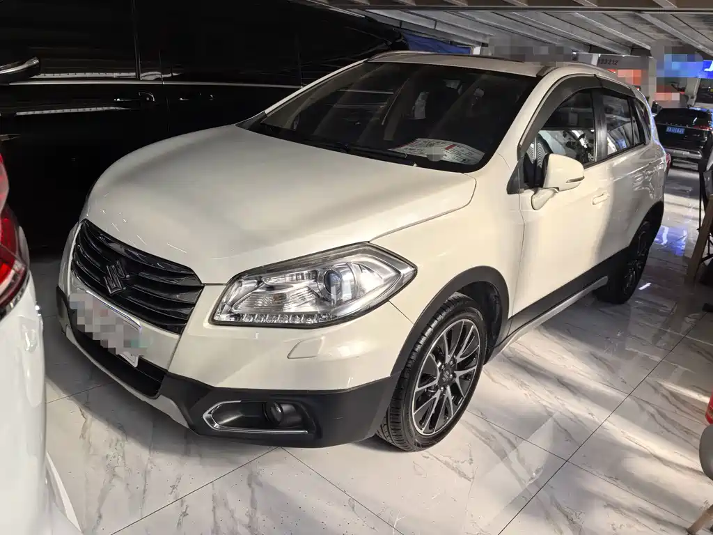 Suzuki S-Cross