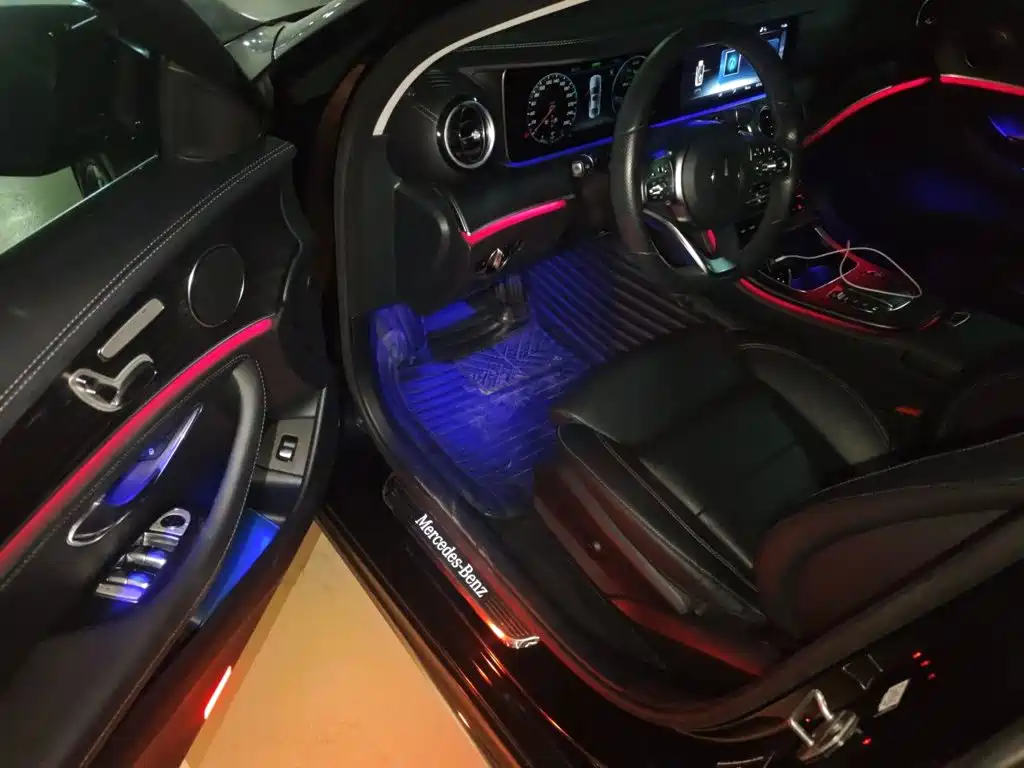 Mercedes-Benz E-Class — миниатюра 17
