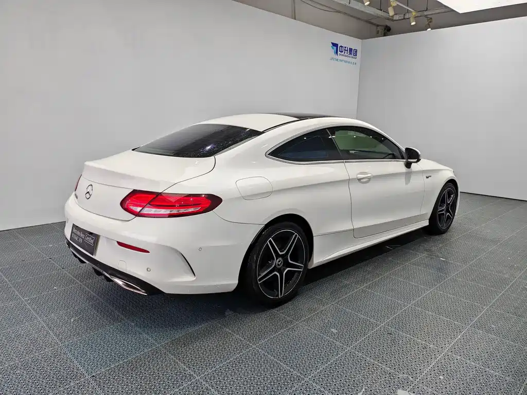 Mercedes-Benz C-Class (Import) — миниатюра 6