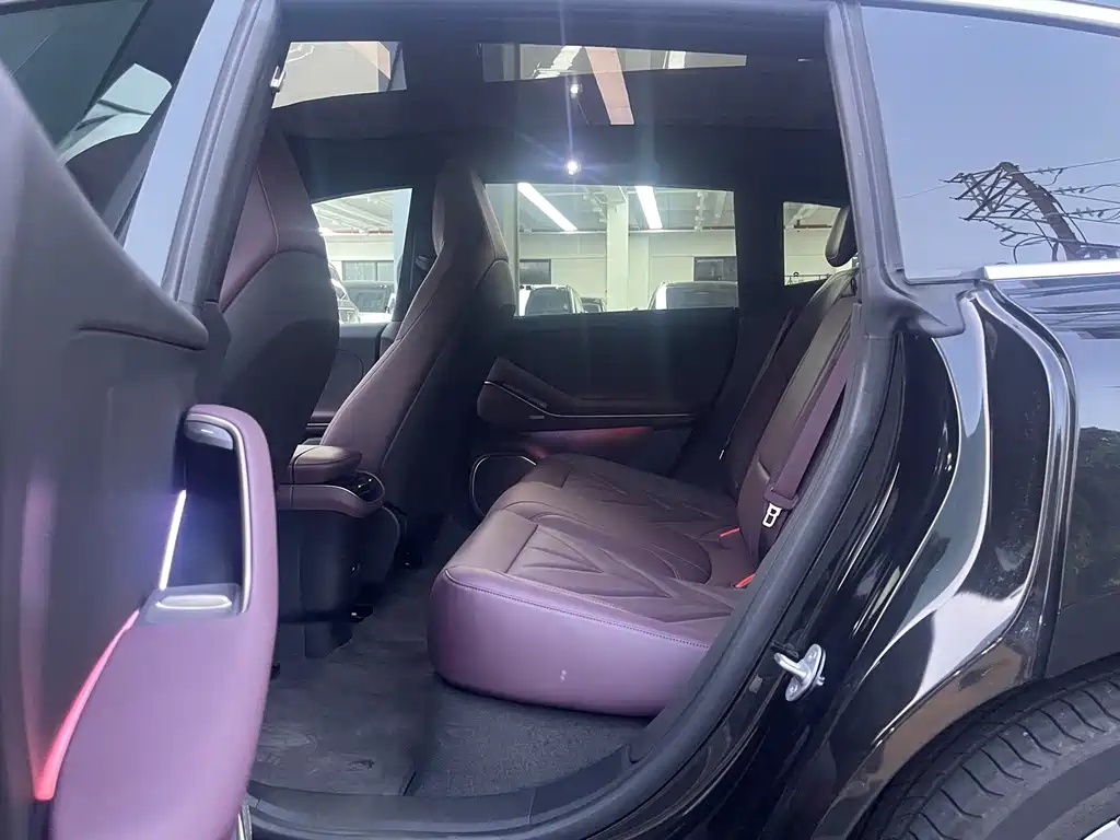 NIO ET5T — миниатюра 19