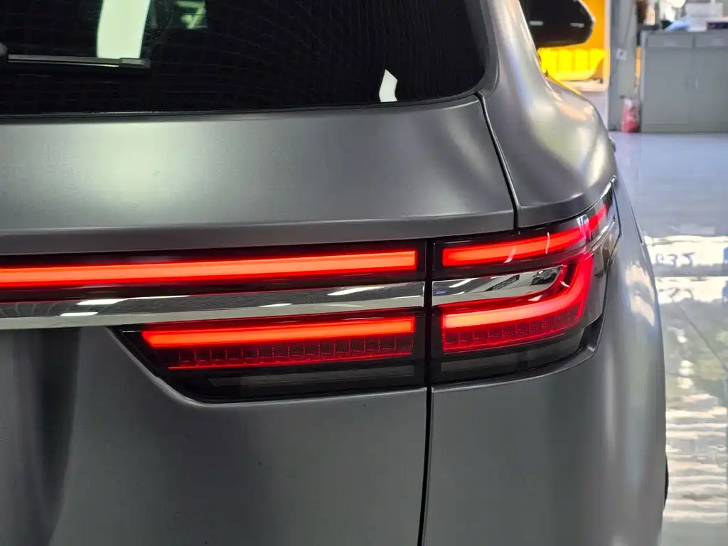 Li Auto Li ONE — миниатюра 8
