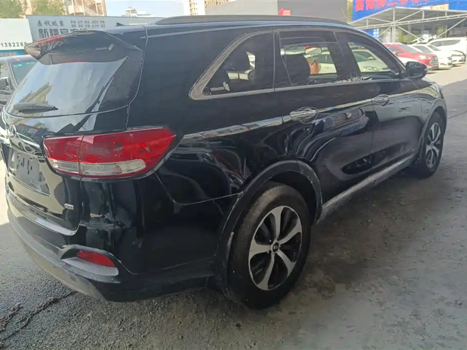 Kia Sorento 2016 L 2.4L 4WD 5 мест IV