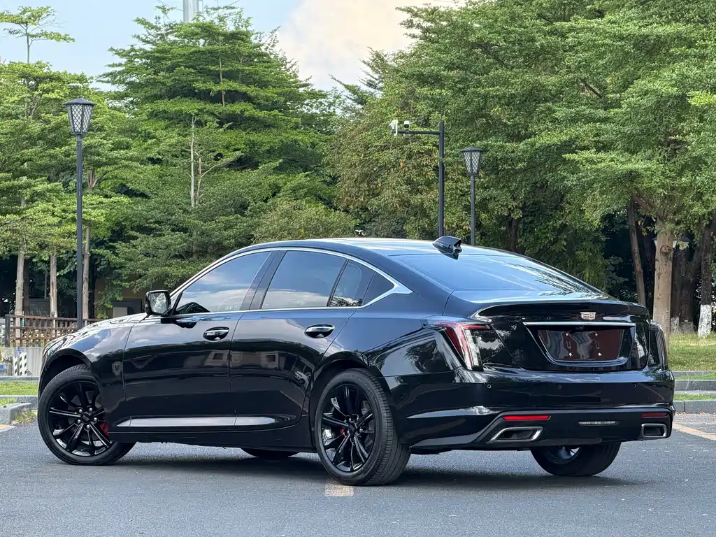 Cadillac CT5 — миниатюра 5