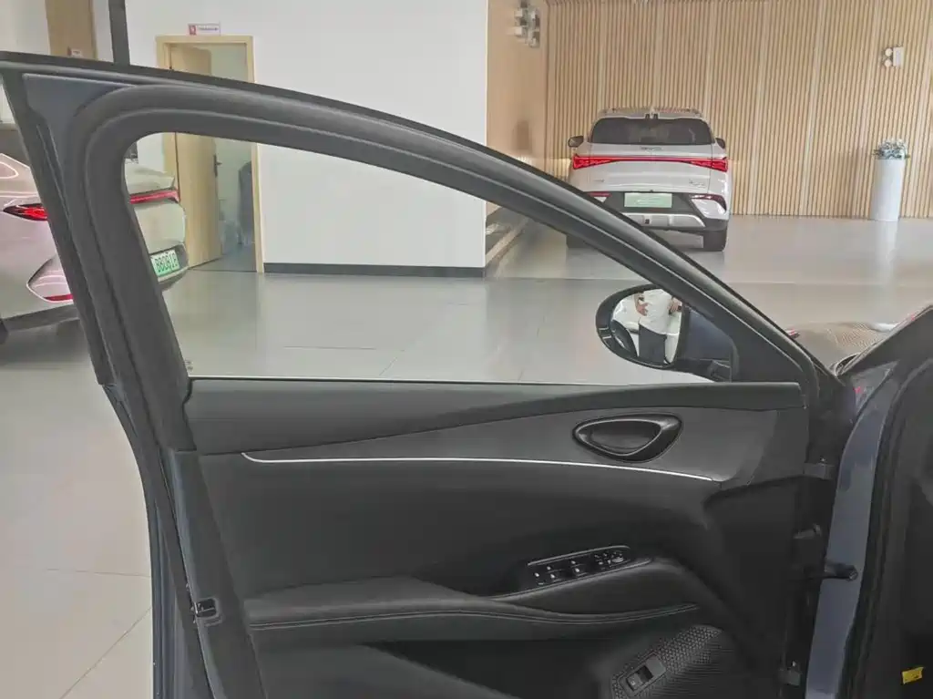 BYD Seal 06 — миниатюра 10