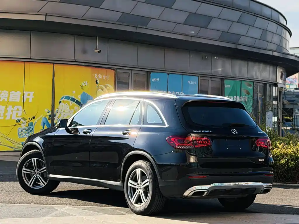 Mercedes-Benz GLC 2022 — фото 6